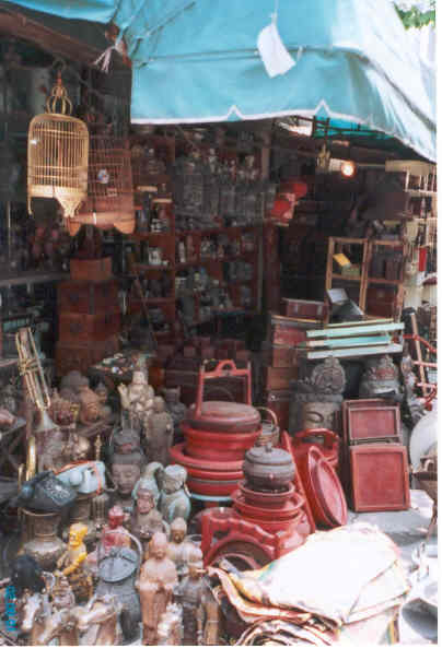 antiquemarket.jpg
