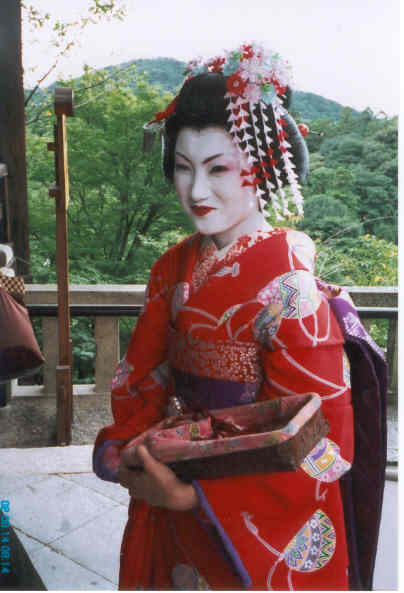 maiko-kiyomizu.jpg